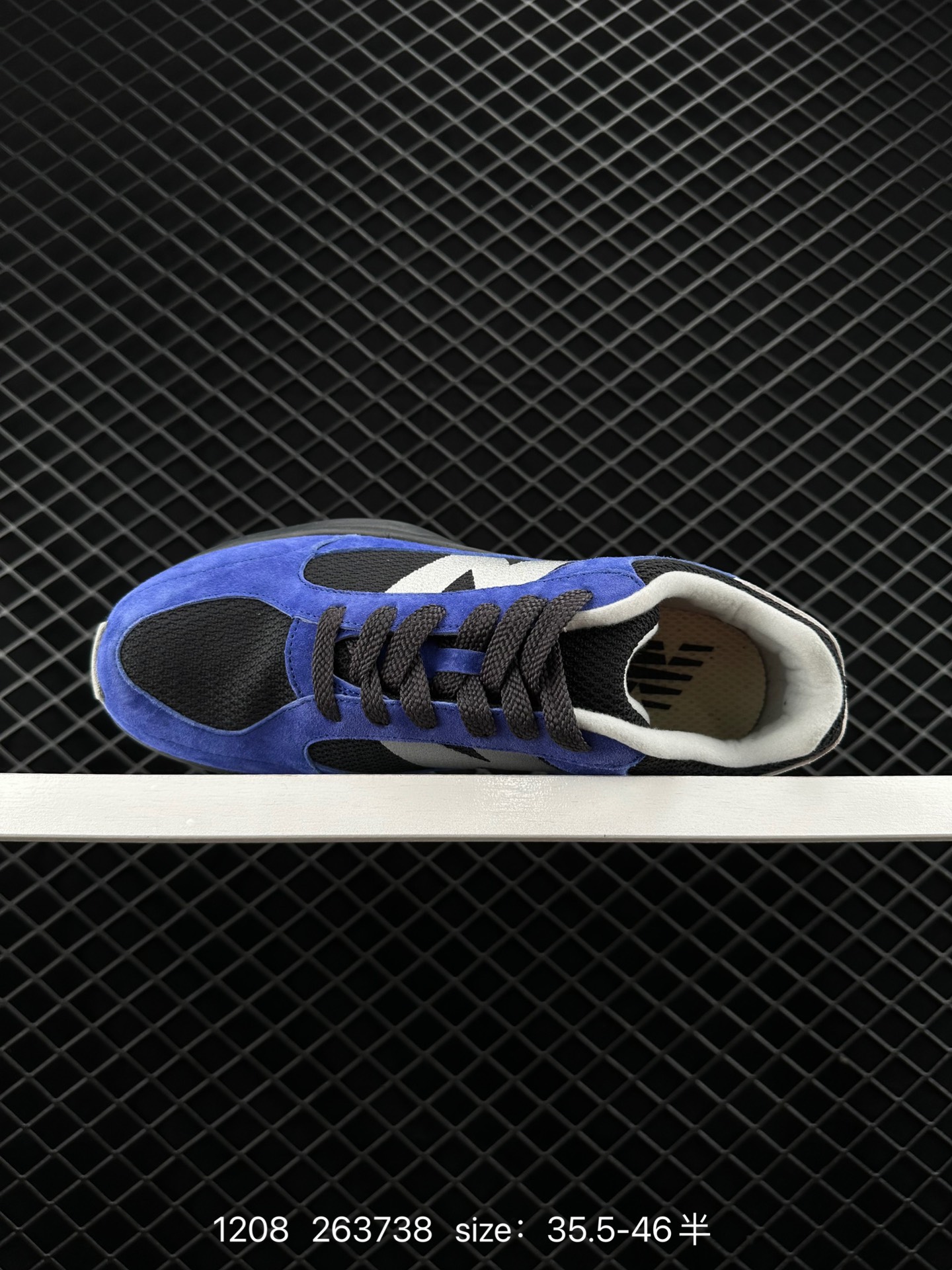 New Balance Warped Runner